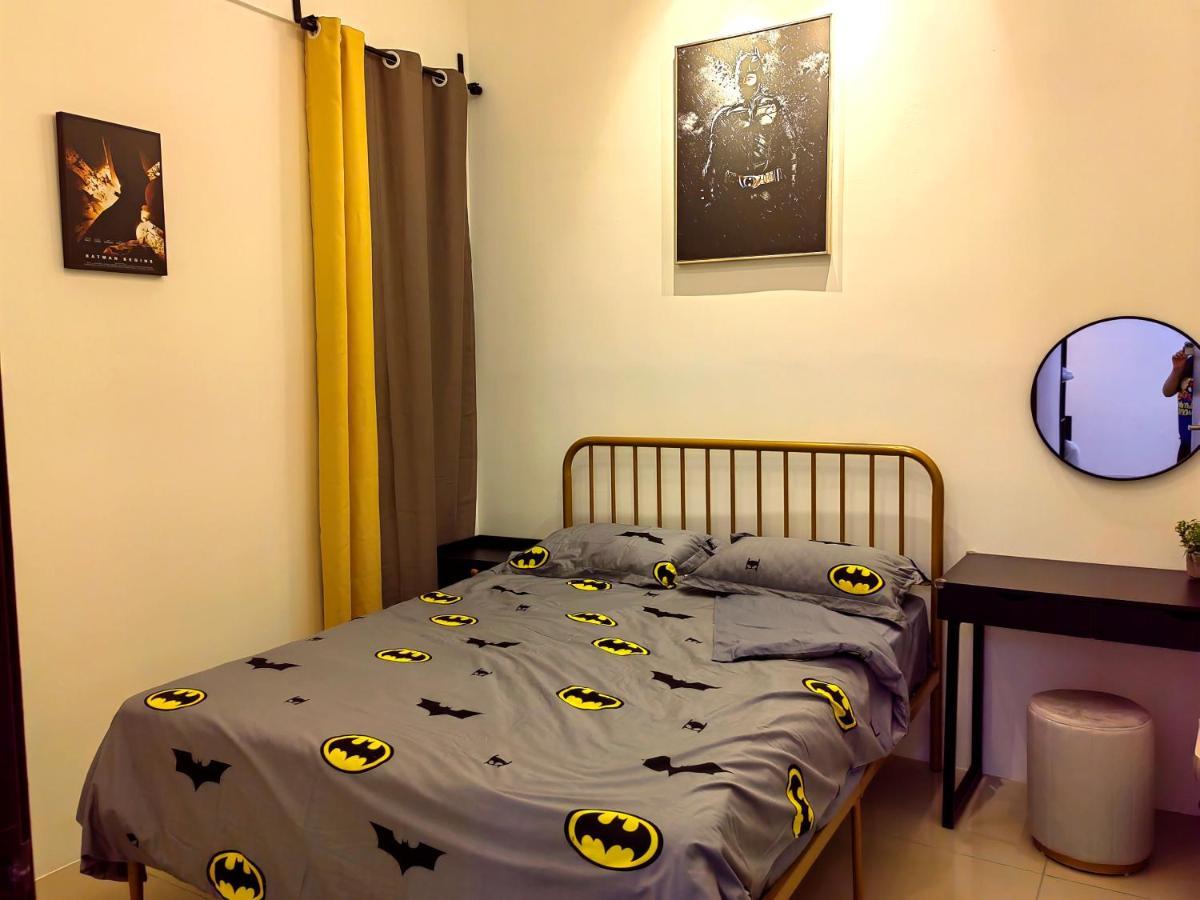 8Scape Residences Batman Vs Ironman@Lsy Home & Leisure Johor Bahru Luaran gambar